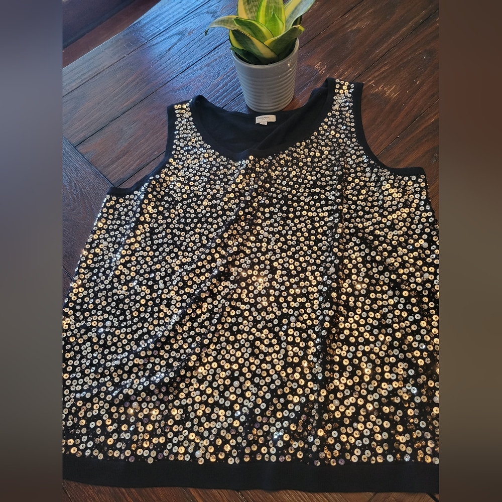 Plus sized Sequined Tank Top